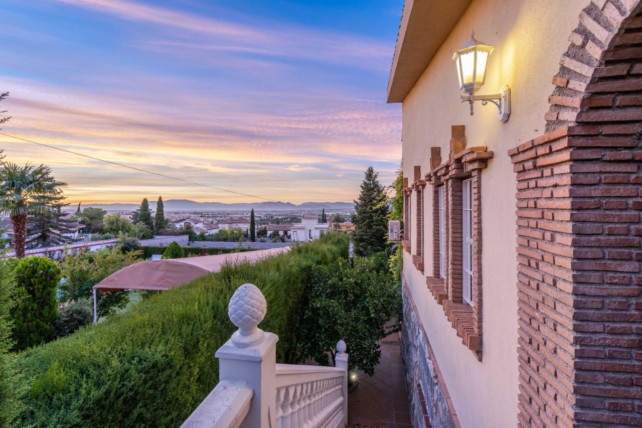Senderos De La Alhambra Guest House La Zubia  Ngoại thất bức ảnh