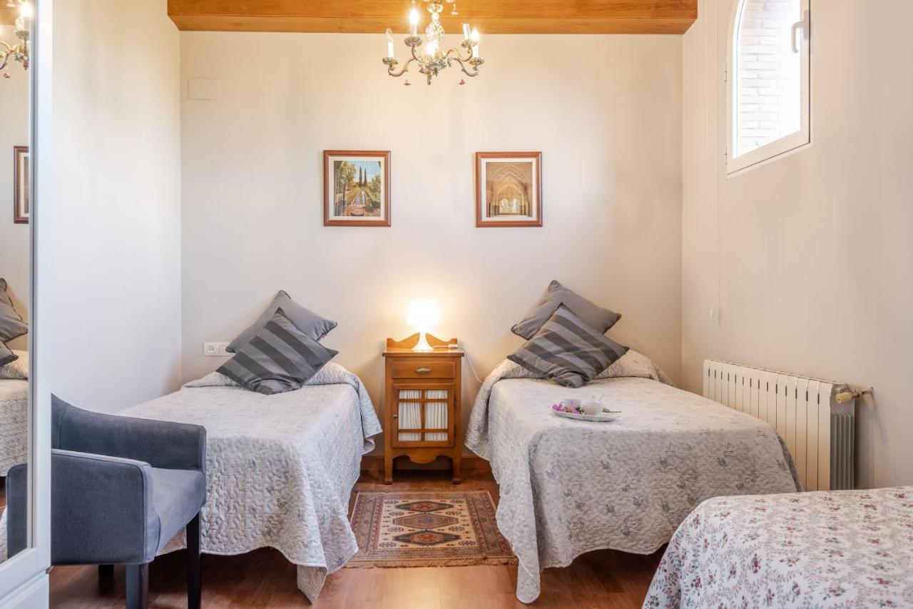 Senderos De La Alhambra Guest House La Zubia  Ngoại thất bức ảnh