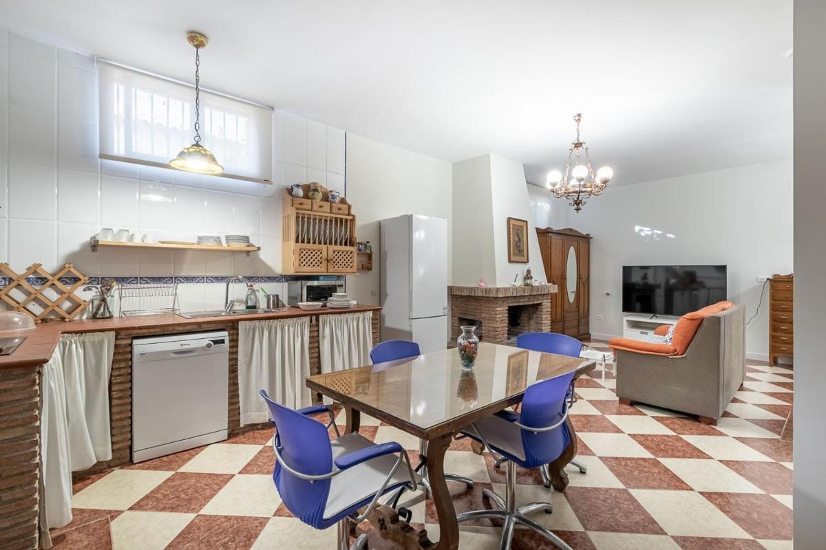 Senderos De La Alhambra Guest House La Zubia  Ngoại thất bức ảnh